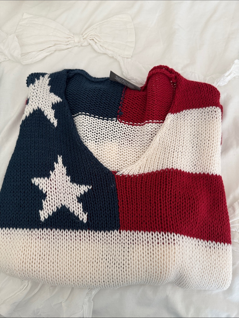 Wooden Ships Red White Navy Star-Pattern V-Neck Sweater “Flag” Patriotic!